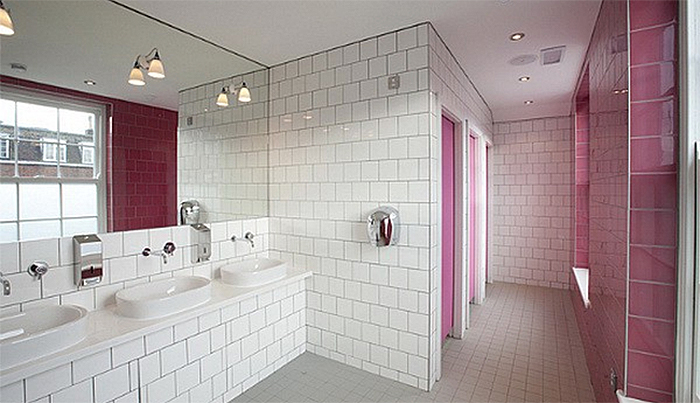 Nhà vệ sinh là khu vực ít được để tâm tới nhưng có thể trở thành trải nghiệm khách hàng “đáng nhớ” nhất