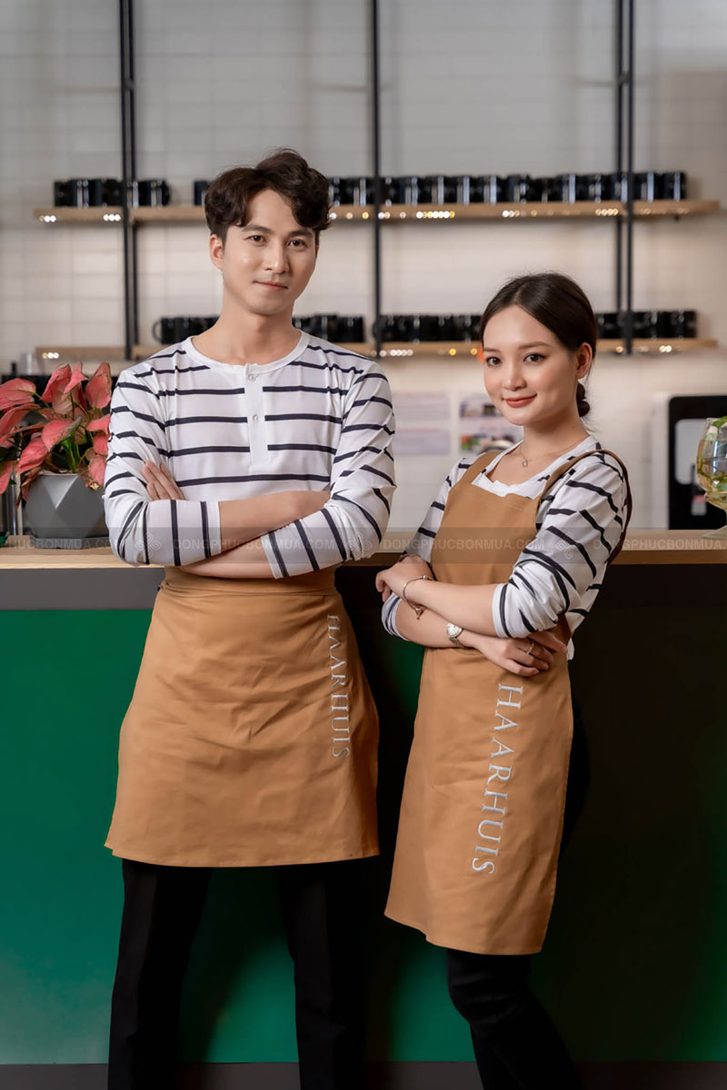 Đặc điểm nổi bật của áo nhân viên và tạp dề đồng phục
