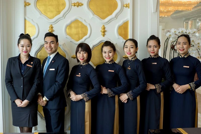 Đồng phục bốn mùa tùy chỉnh theo yêu cầu khách hàng