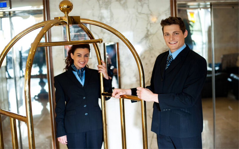 Đồng Phục Bốn Mùa - Đơn vị nhận may và thiết kế đồng phục khách sạn chuyên nghiệp