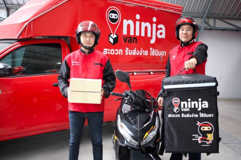 Đồng phục shipper của Ninja Van kết hợp giữa hai màu sắc chủ đạo là đỏ và đen
