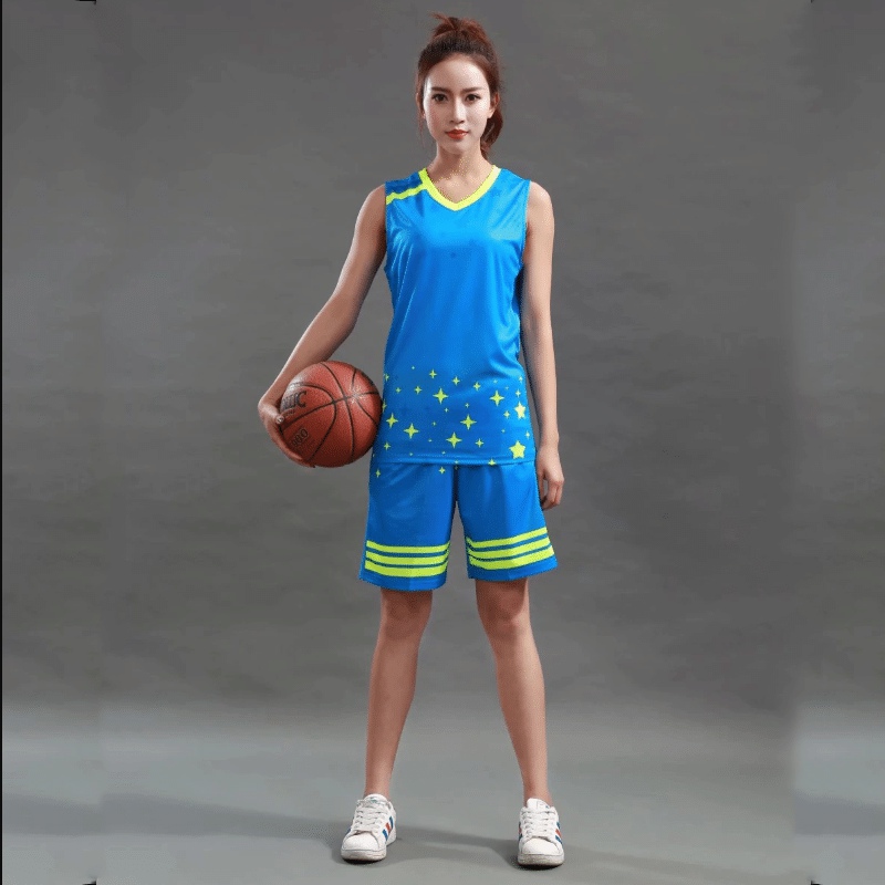 Quần áo bóng rổ cho nữ rất đa dạng, ví dụ như mẫu áo đấu trên đây