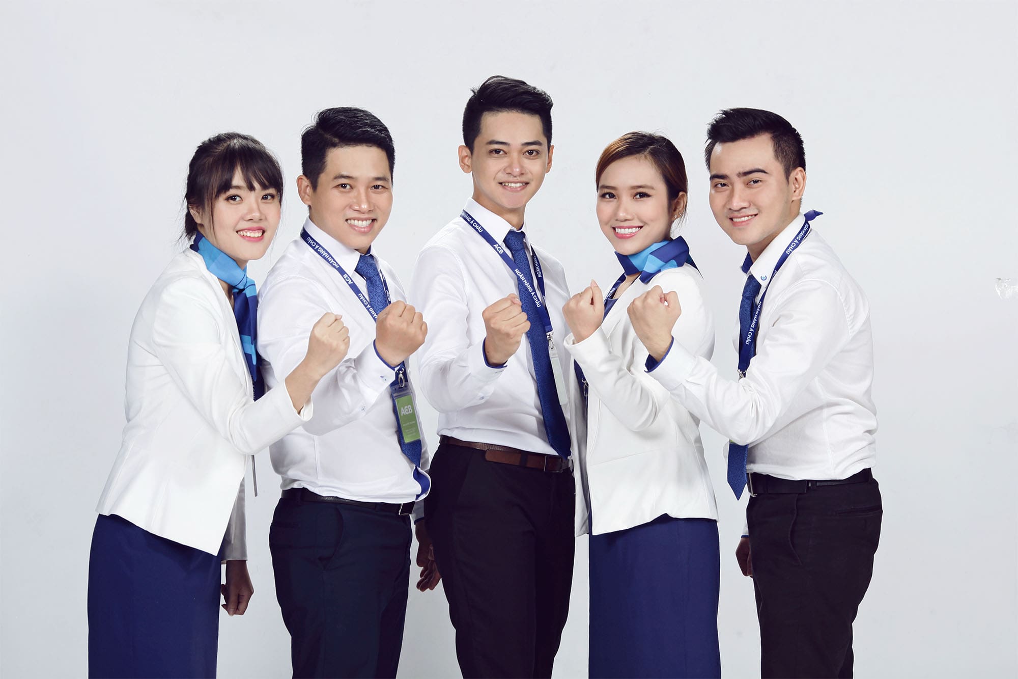 Mẫu áo sơ mi đồng phục ngân hàng ACB