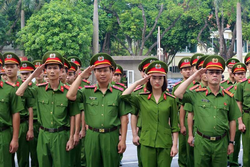 Đồng phục cảnh sát nhân dân