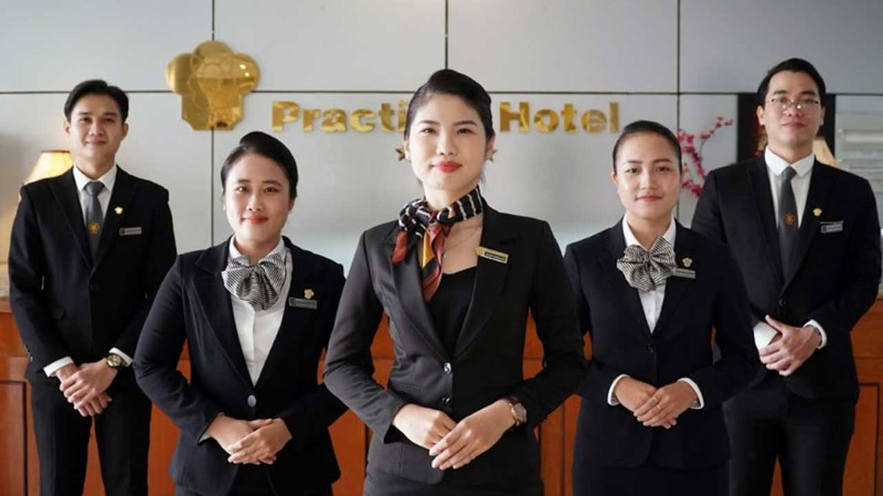 Đồng phục khách sạn 5 sao sang trọng, cao cấp, chuyên nghiệp