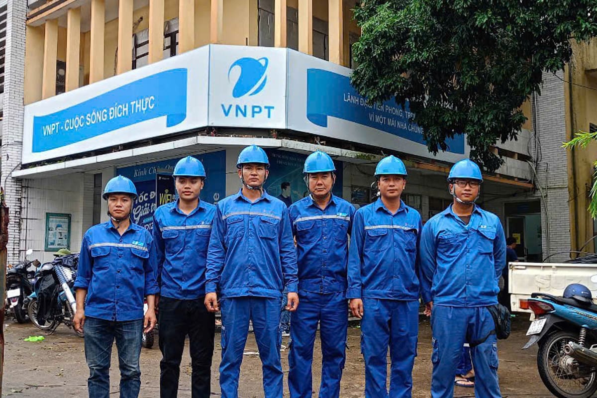 Đồng phục kỹ thuật viên Vinaphone