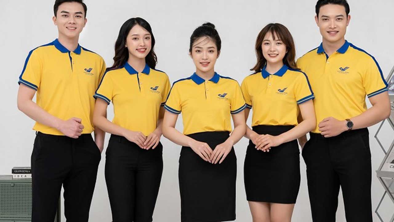 15+ Mẫu áo đồng phục màu vàng đẹp, trẻ trung cho mọi lứa tuổi