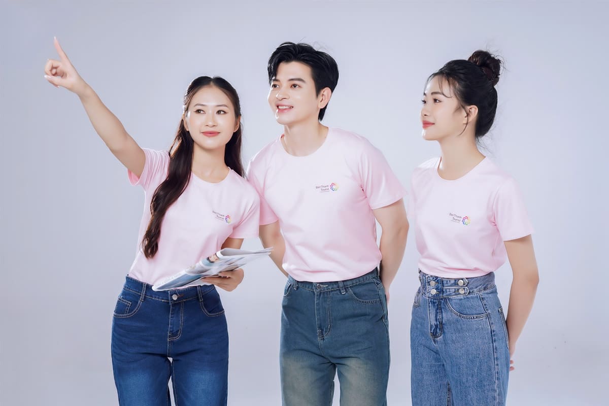 Mẫu áo thun đồng phục cổ tròn đẹp