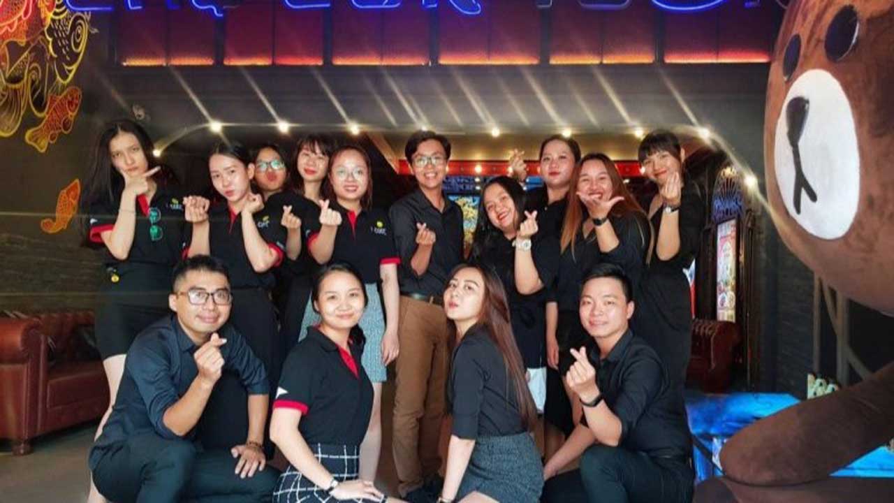 TOP 10 + mẫu áo đồng phục karaoke đẹp & chuyên nghiệp