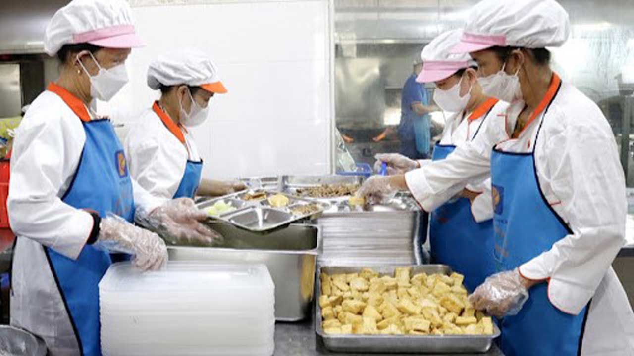 Quy định an toàn thực phẩm bếp ăn tập thể chi tiết, mới nhất