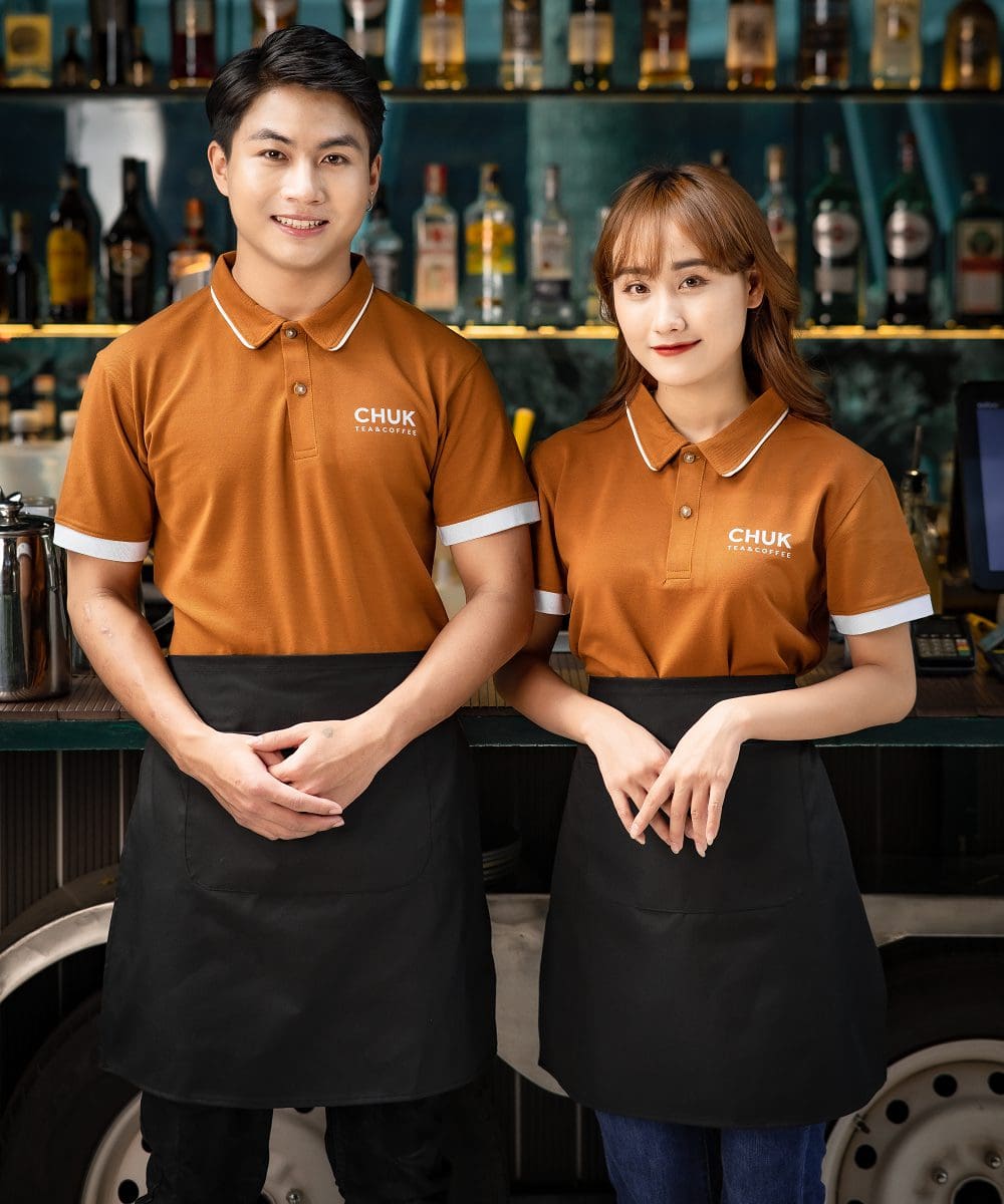 Combo áo đồng phục nâu cam phối tạp dề đen ngắn F&B