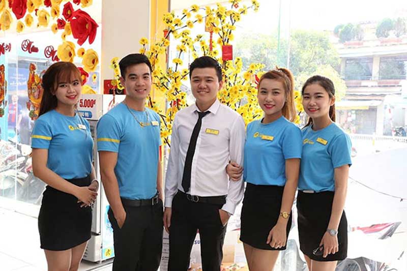 Mẫu áo sơ mi quản lý điện máy xanh