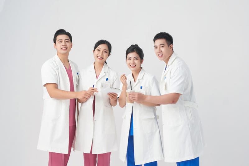Đồng phục điều dưỡng bệnh viện Vinmec
