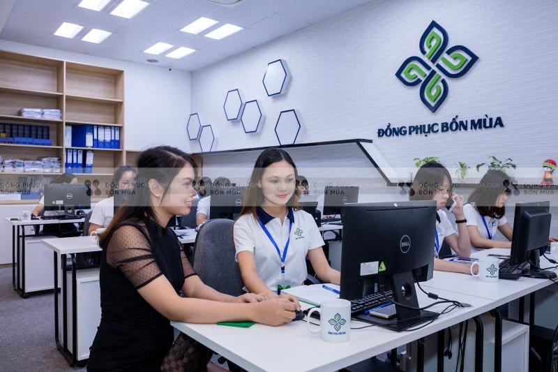 Bạn có thể liên hệ trực tiếp với chúng tôi qua các phương thức trên