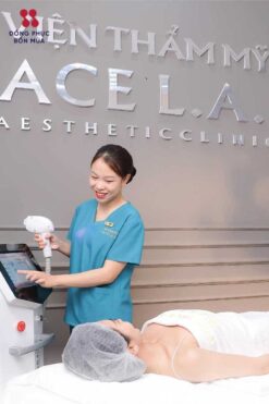 Chất liệu mẫu đồng phục Spa màu xanh