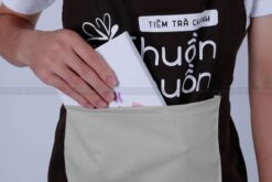 Màu sắc đặc trưng mẫu đồng phục tạp dề