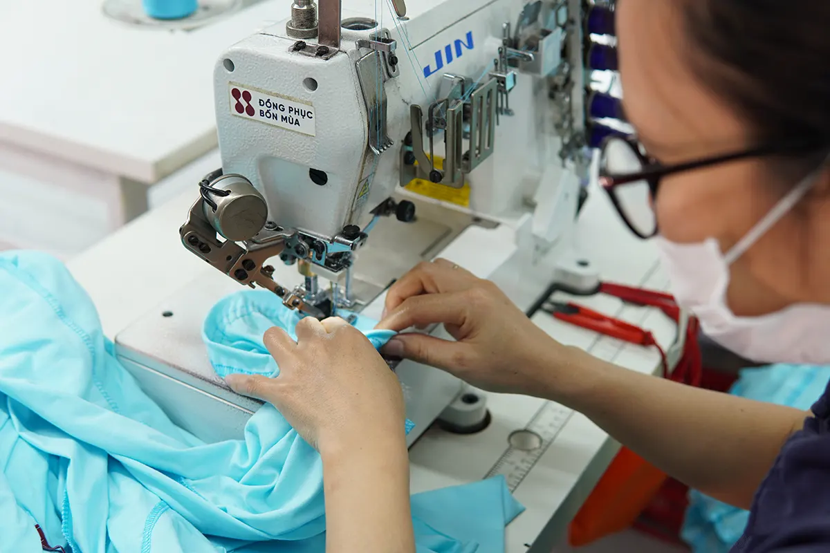Lựa chọn đơn vị may uy tín, có chính sách bảo hành rõ ràng