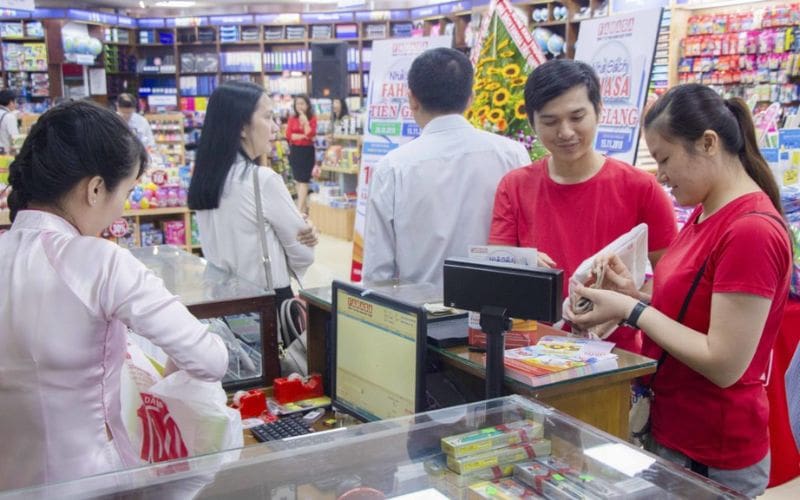 Gửi mẫu & chỉnh sửa theo phản hồi từ khách