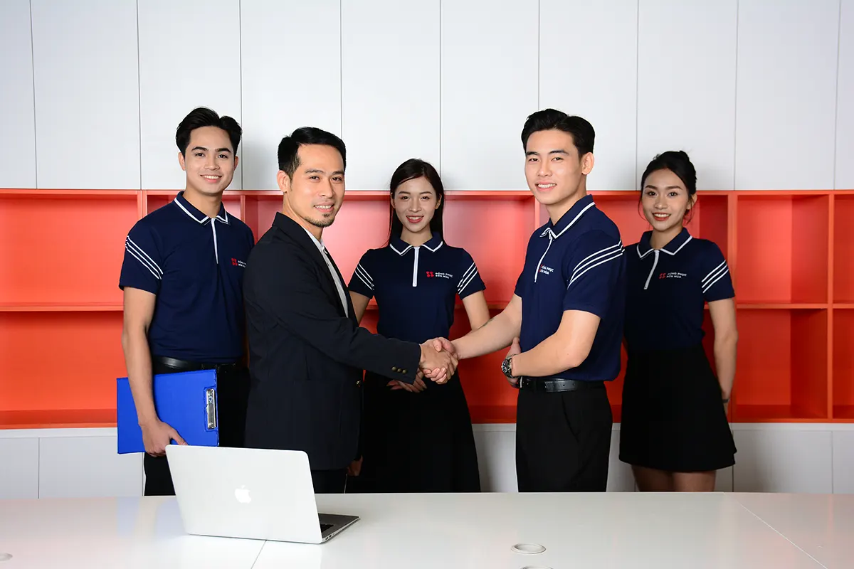 May đồng phục tại Đồng Phục Bốn Mùa – Chuyên nghiệp, giá rẻ