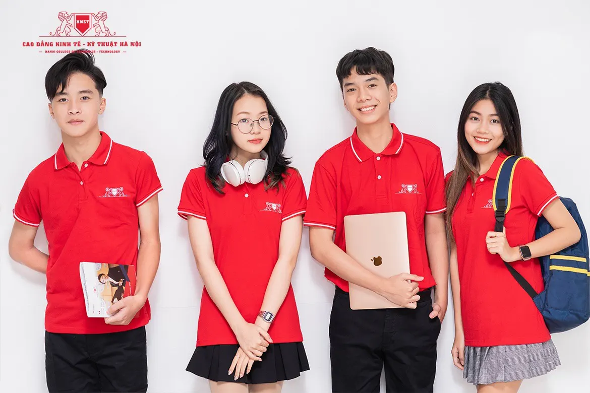 Áo polo đồng phục – lựa chọn phổ biến cho tính linh hoạt