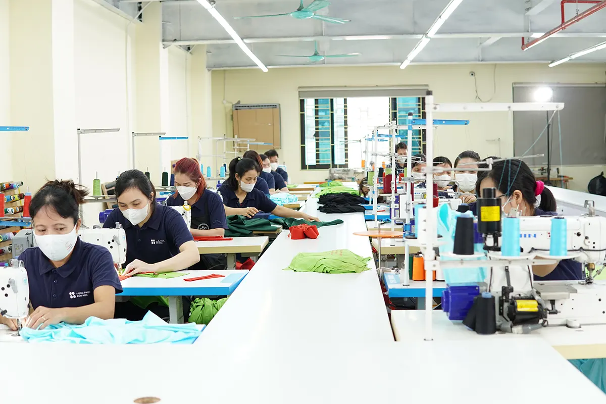 Xưởng may Đồng Phục Bốn Mùa - Chuyên nhận may đồng phục trung tâm đào tạo lái xe