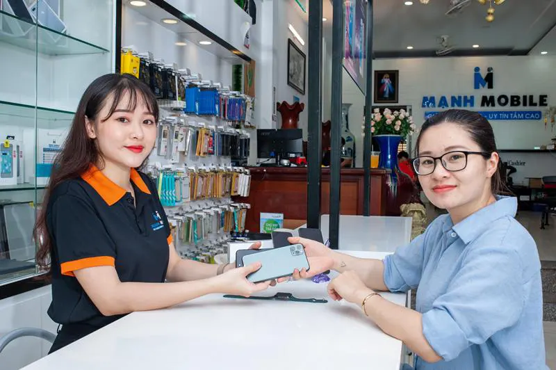 May Đồng Phục Cửa Hàng Điện Thoại Giá Rẻ | Báo Giá Nhanh