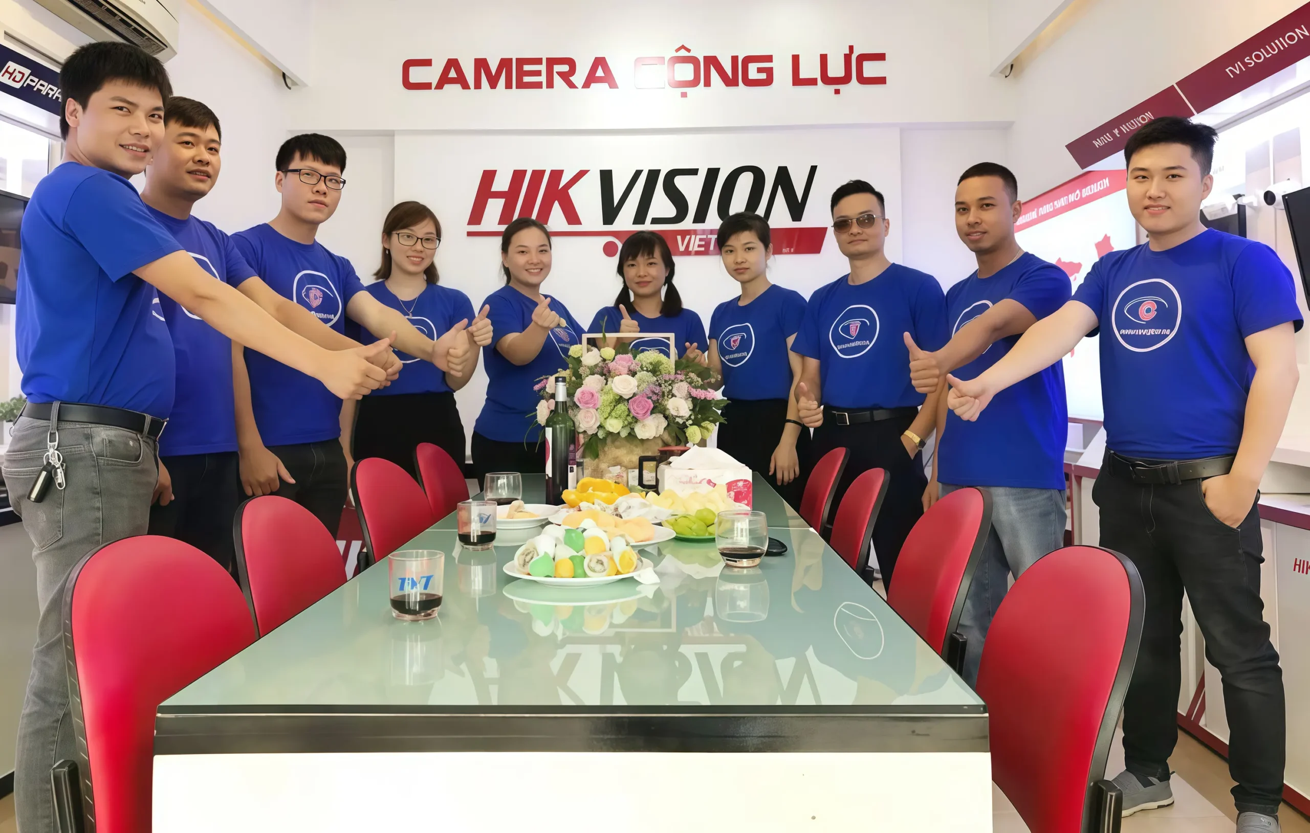 Vì sao nhân viên lắp đặt camera cần mặc đồng phục chuyên nghiệp