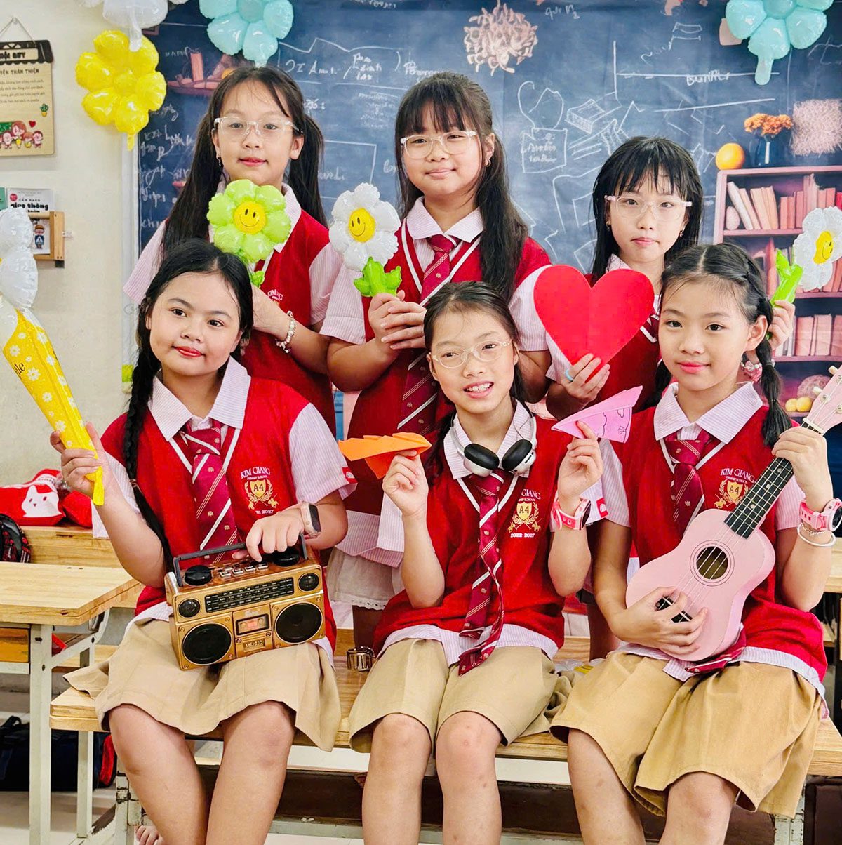 Bộ đồng phục học sinh trường tiểu học Kim Giang chuẩn nhận diện
