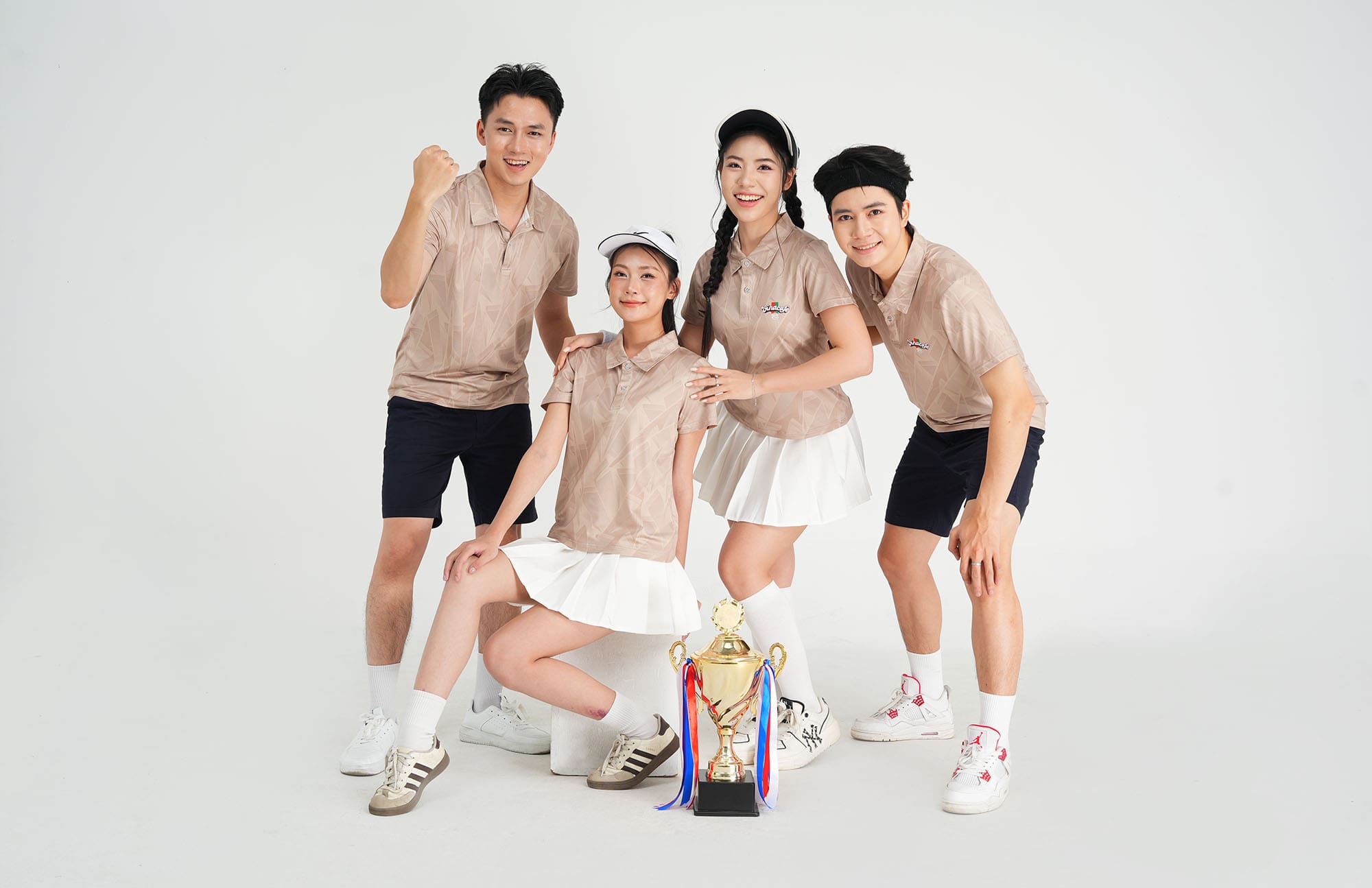 Mẫu dồng phục pickleball chất liệu thoáng mát bền đẹp