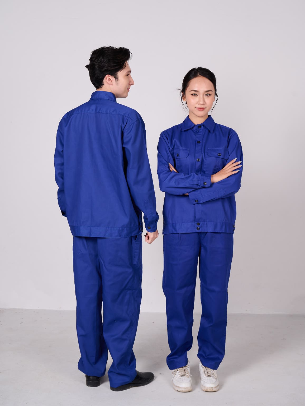 Quần áo bảo hộ lao động màu xanh