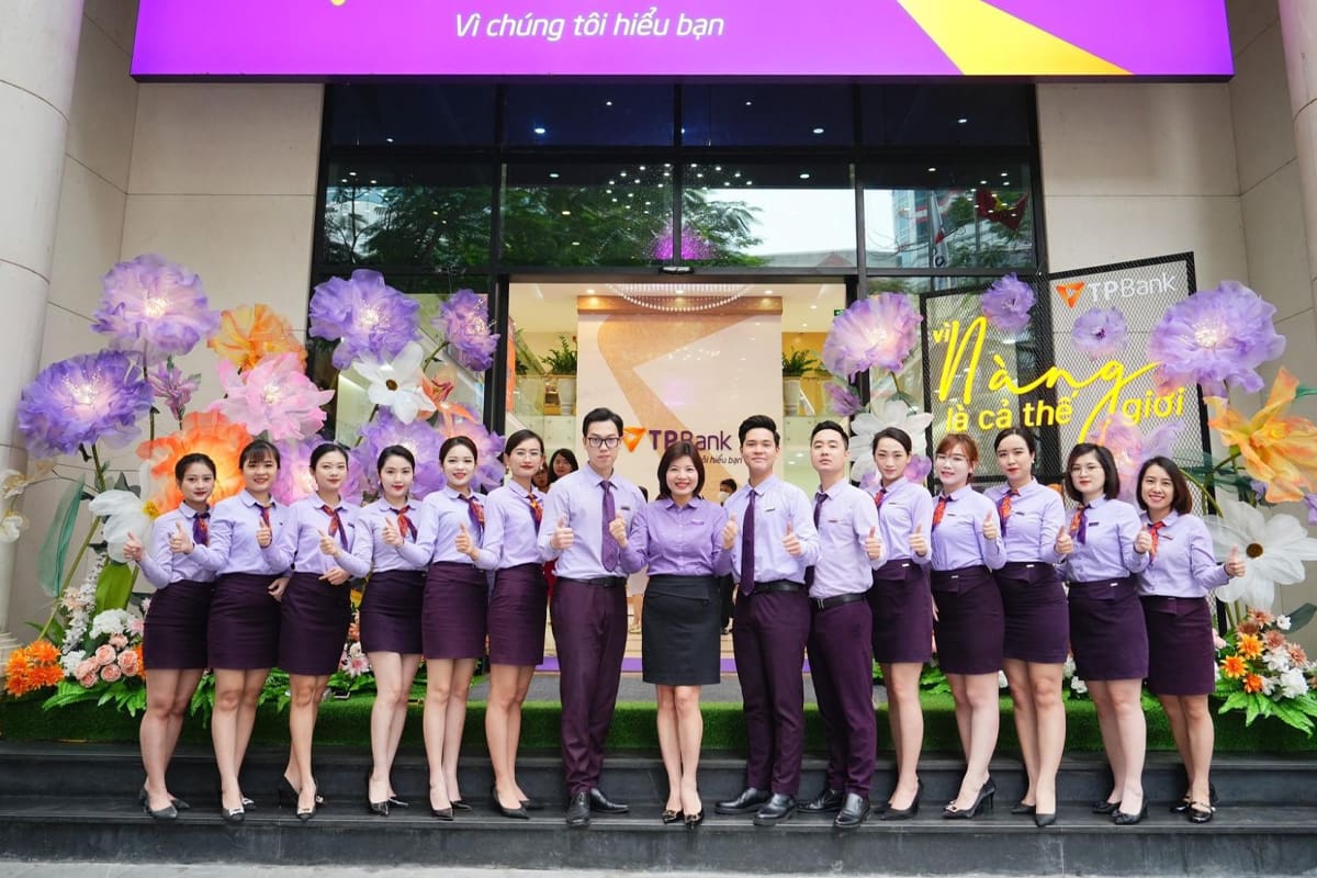Đồng phục TPBank giúp tạo dựng niềm tin thương hiệu