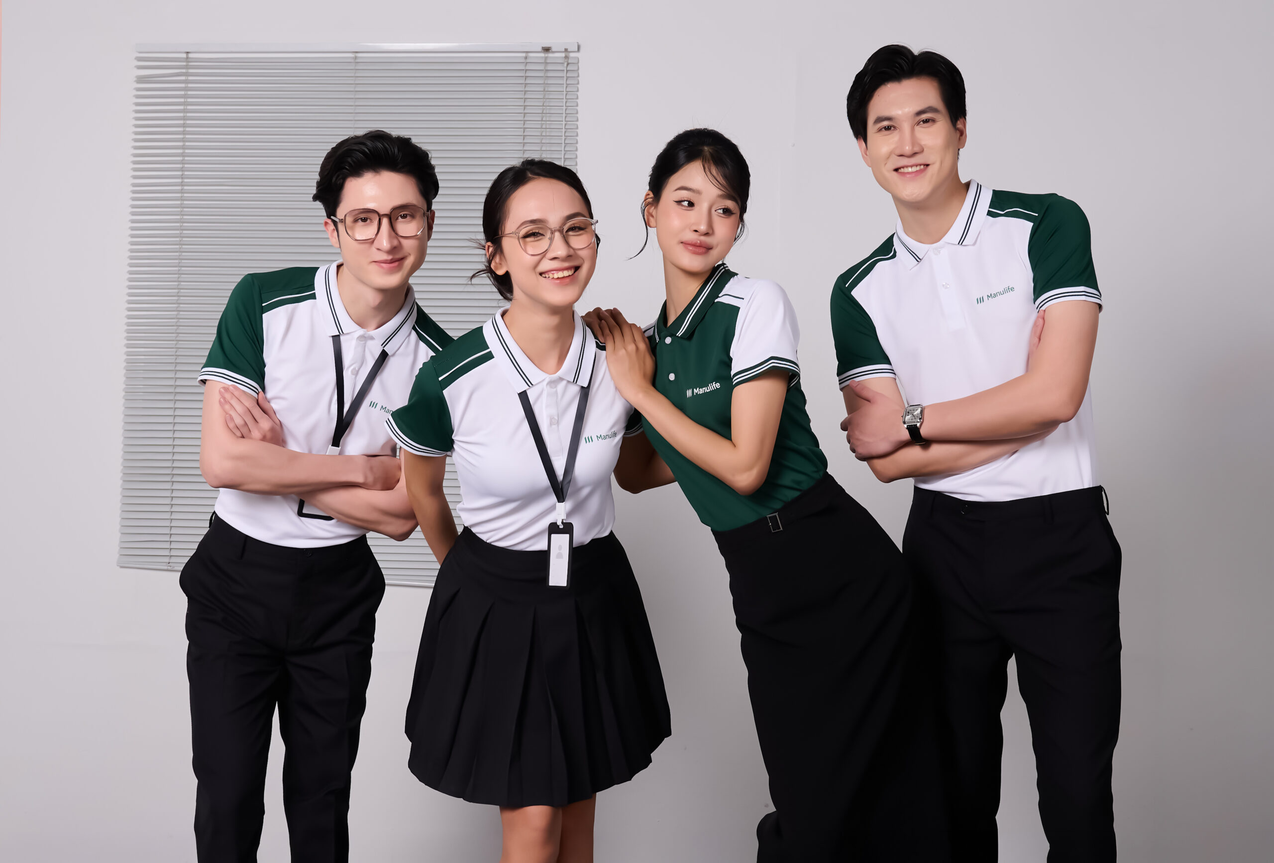 Mẫu áo polo đồng phục công sở Manulife thiết kế nhận diện
