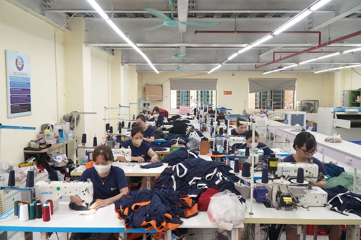 Đồng Phục Bốn Mùa - Xưởng May Đồng Phục Tín