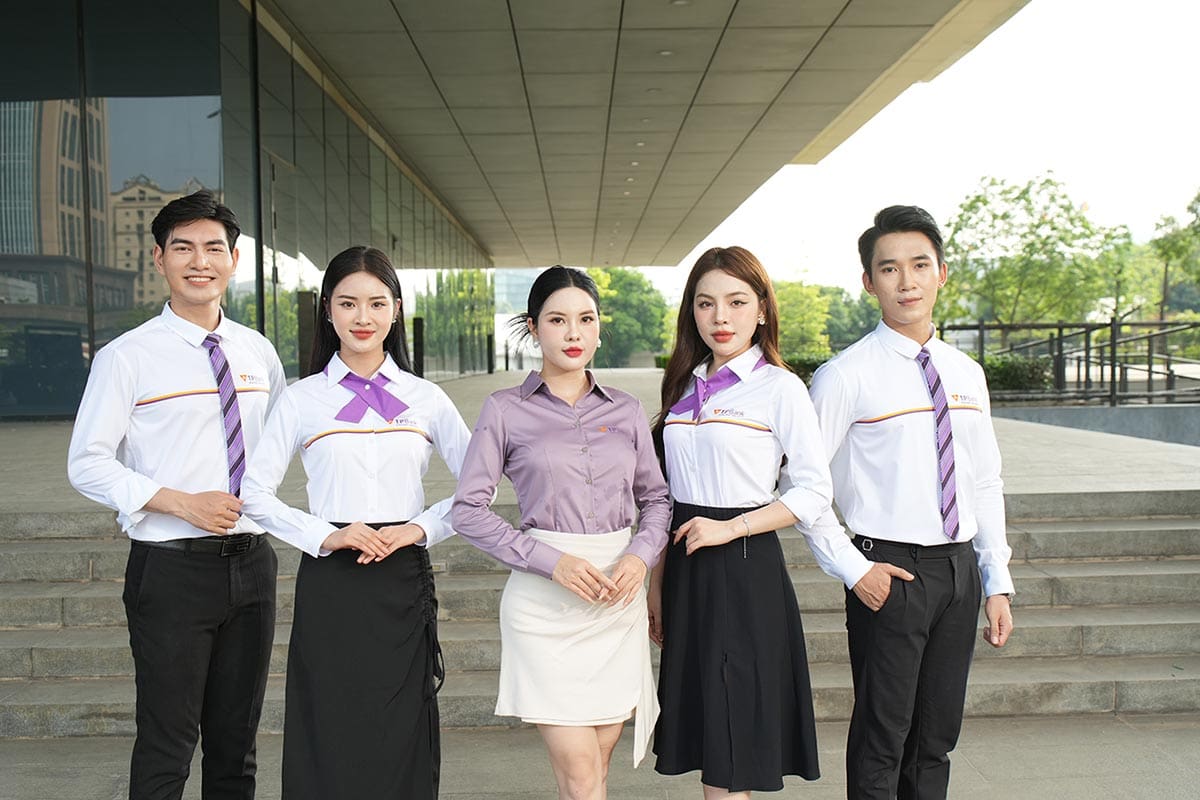 Mẫu áo sơ mi đồng phục ngân hàng TP Bank thiết kế chuẩn nhận diện