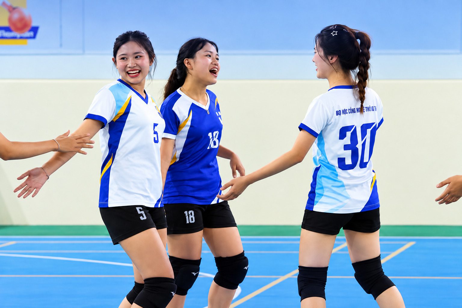 Đồng phục CLB, đội nhóm IUH